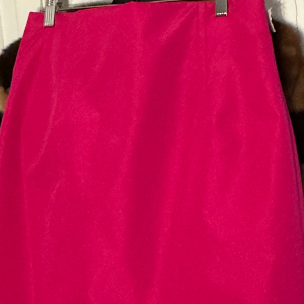 Smart Zara Fuchsia Taffeta Skirt - Picture 4 of 6